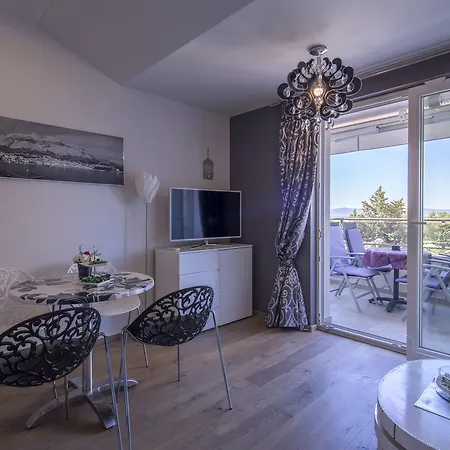 Nena * Макарська