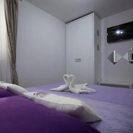 Nena Apartment *