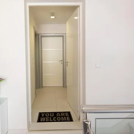 Nena Appartement Makarska