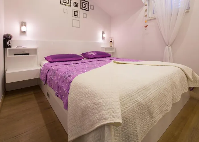 Nena マカルスカ