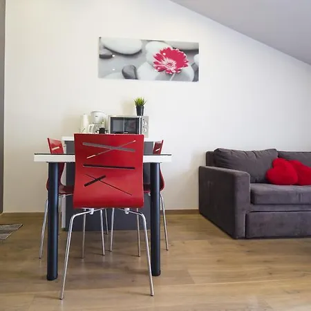 Nena Apartment *